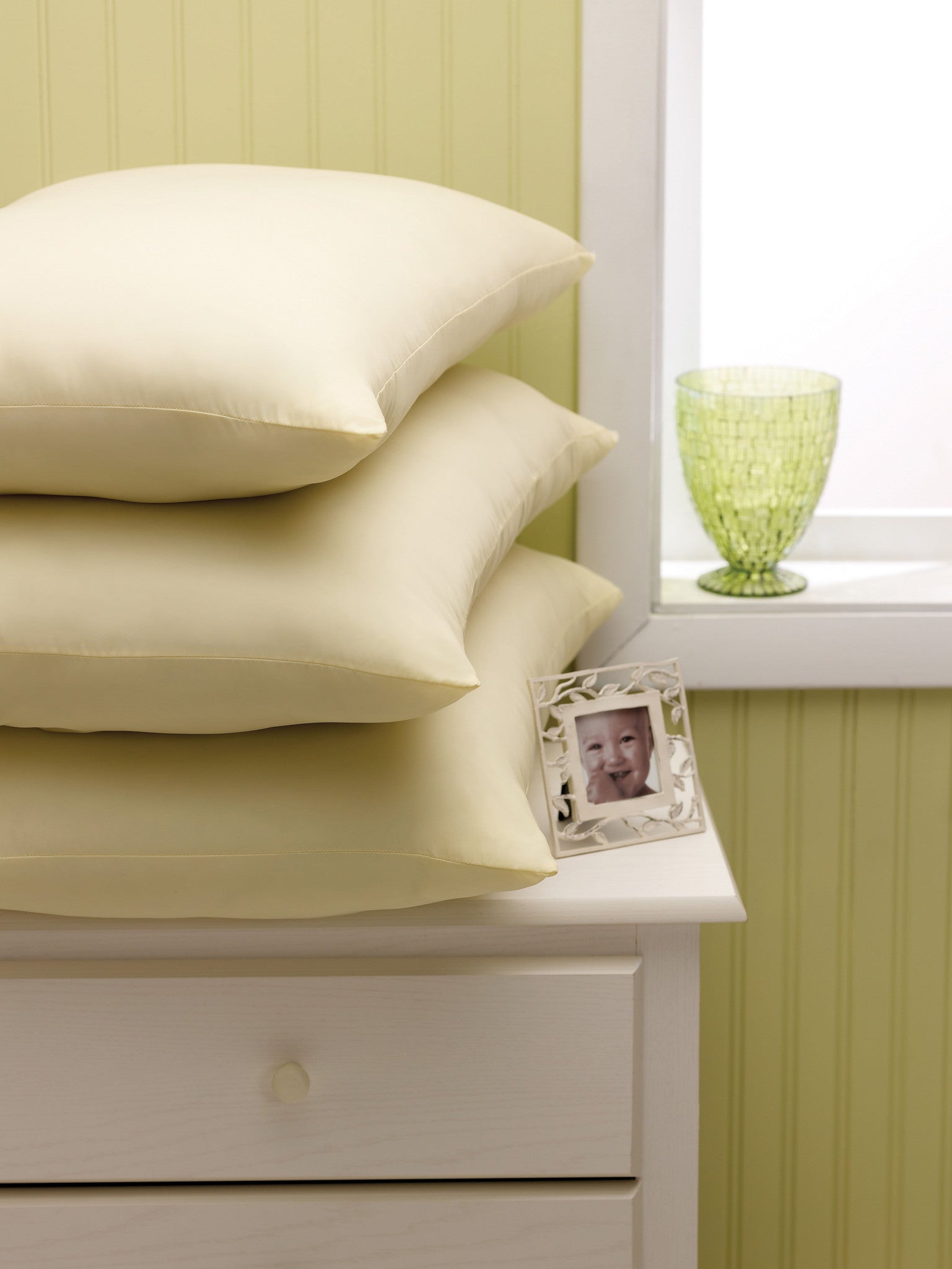 Stay-Fluff Pillows (1 Dozen)